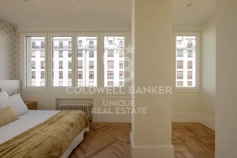 Apartment à vendre à Madrid, Espagne, 3 chambres, 188 m2 No. 178849 - photo 13
