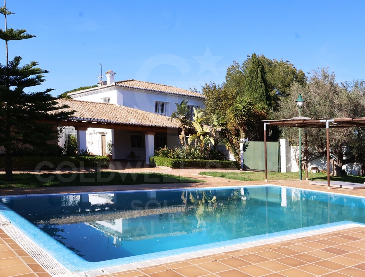 House à Betera, Valencia, Espagne 7 chambres, 867 m2 No. 178847