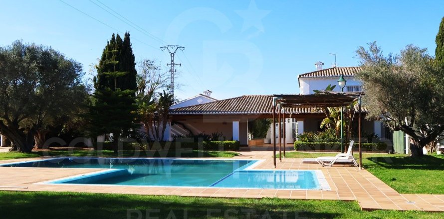 House à Betera, Valencia, Espagne 7 chambres, 867 m2 No. 178847