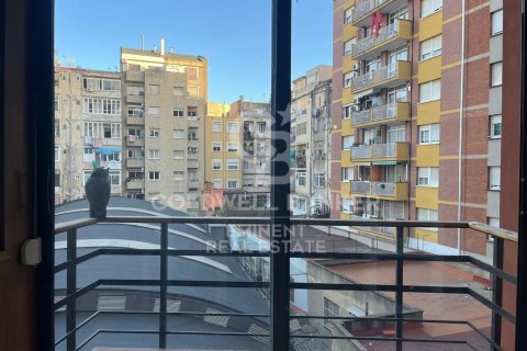 Apartment à vendre à Barcelona, Espagne, 5 chambres, 149 m2 No. 178850 - photo 6