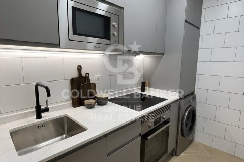 Apartment à vendre à Madrid, Espagne, 1 chambre, 50 m2 No. 178848 - photo 3