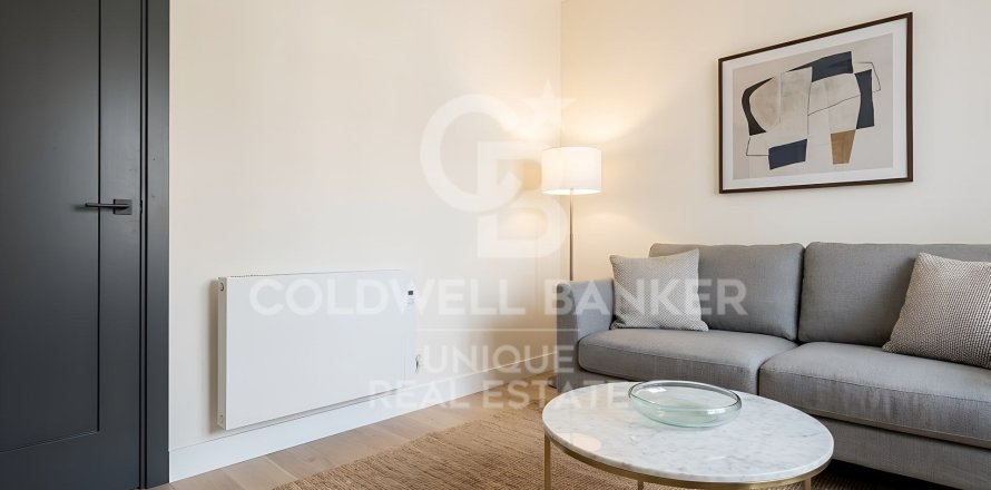Apartment à Madrid, Espagne 1 chambre, 50 m2 No. 178848