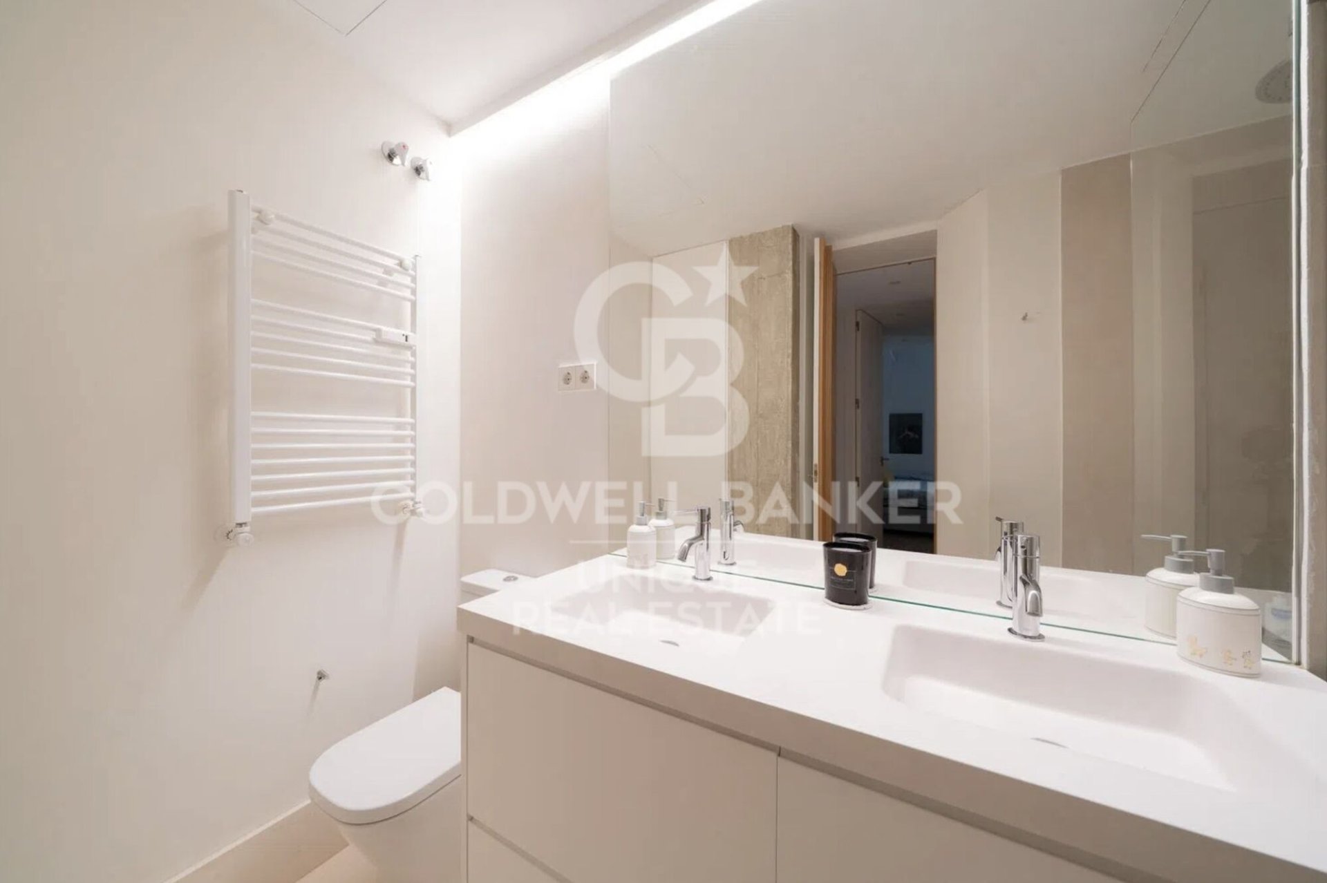 Apartament w Madrid, Hiszpania 4 sypialnie, 160 mkw. nr 178846