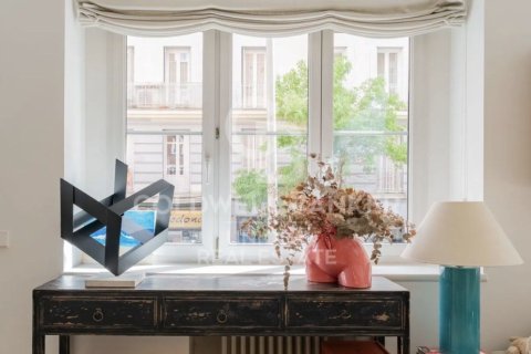 Apartment à vendre à Madrid, Espagne, 4 chambres, 160 m2 No. 178846 - photo 8