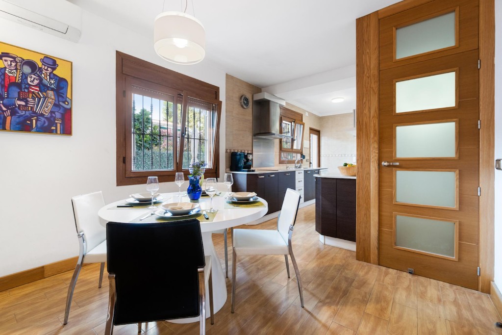 Willa w Los Balcones, Alicante, Hiszpania 5 sypialni, 225 mkw. nr 144795