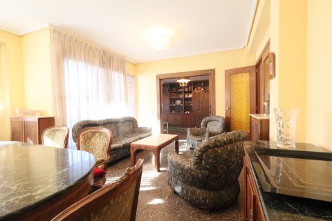 Huoneisto myytävänä Valencia, Espanja, 4 makuuhuonetta, 143 m2 No. 149537 - kuva 4