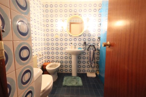 Huoneisto myytävänä Valencia, Espanja, 4 makuuhuonetta, 143 m2 No. 149537 - kuva 27