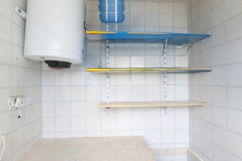 Huoneisto myytävänä Tavernes de la Valldigna, Valencia, Espanja, 3 makuuhuonetta, 85 m2 No. 149533 - kuva 14