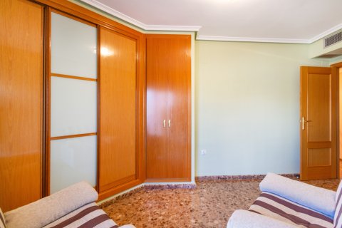 Huoneisto myytävänä Valencia, Espanja, 3 makuuhuonetta, 95 m2 No. 149538 - kuva 19
