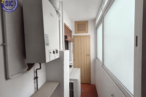 Huoneisto myytävänä Valencia, Espanja, 3 makuuhuonetta, 71 m2 No. 149534 - kuva 18