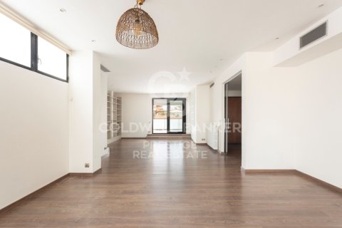 Penthouse w Barcelona, Hiszpania 4 sypialnie, 231 mkw. nr 157658 – zdjęcie 11