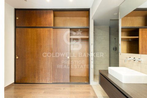 Penthouse w Barcelona, Hiszpania 4 sypialnie, 231 mkw. nr 157658 – zdjęcie 30