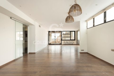Penthäuser in Barcelona, Spanien 4 Schlafzimmer, 231 m2 Nr. 157658