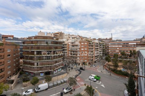 Penthouse w Barcelona, Hiszpania 4 sypialnie, 231 mkw. nr 157658 – zdjęcie 6