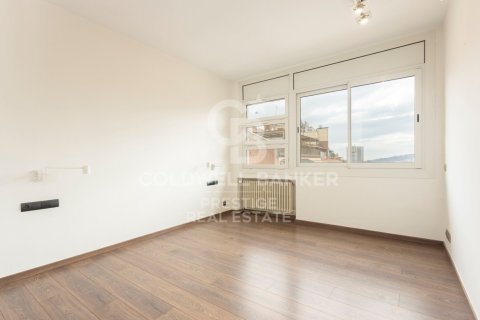 Penthouse w Barcelona, Hiszpania 4 sypialnie, 231 mkw. nr 157658 – zdjęcie 28