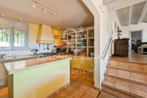 Villa à vendre à Pau, Girona, Espagne, 8 chambres, 408 m2 No. 157659 - photo 10