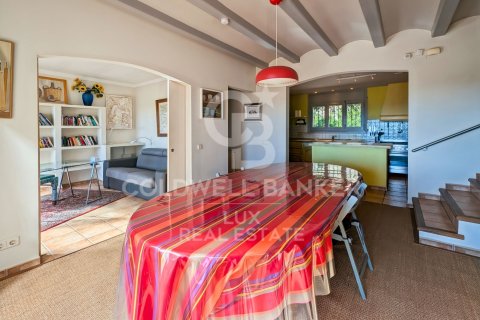 Villa à vendre à Pau, Girona, Espagne, 8 chambres, 408 m2 No. 157659 - photo 9