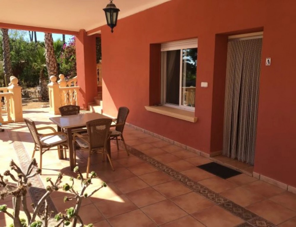 Villa a L'Alfàs del Pi, Alicante, Spagna 8 camere da letto, 540 mq. N° 114468