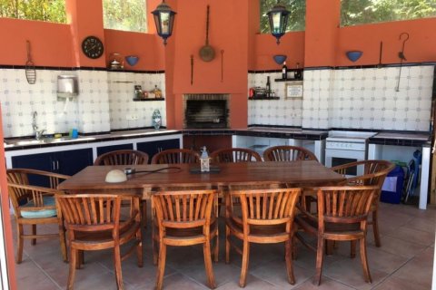 Villa for sale L'Alfàs del Pi, Alicante, Spain 8 bedrooms, 540 sq.m. No. 114468 - photo 6