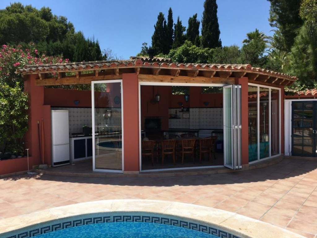 Villa a L'Alfàs del Pi, Alicante, Spagna 8 camere da letto, 540 mq. N° 114468