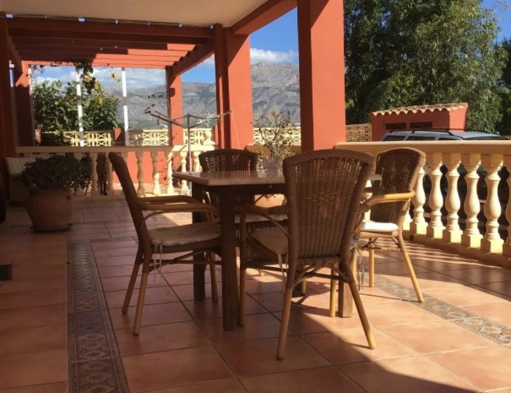 Villa a L'Alfàs del Pi, Alicante, Spagna 8 camere da letto, 540 mq. N° 114468