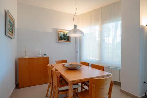 Продажа дома в Льяфранк, Герона, Испания 4 спальни, №141094 - фото 9