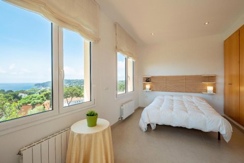 Продажа дома в Льяфранк, Герона, Испания 4 спальни, №141094 - фото 20