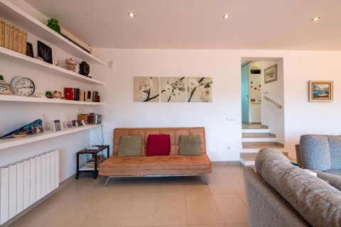 Продажа дома в Льяфранк, Герона, Испания 4 спальни, №141094 - фото 12