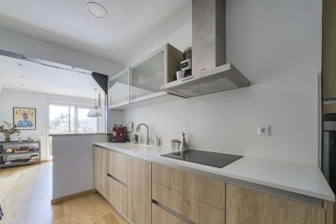 Huoneisto myytävänä Barcelona, Espanja, 2 makuuhuonetta, No. 141091 - kuva 14