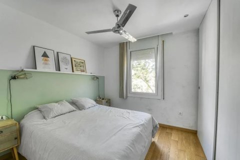 Huoneisto myytävänä Barcelona, Espanja, 2 makuuhuonetta, No. 141091 - kuva 17