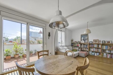 Huoneisto myytävänä Barcelona, Espanja, 2 makuuhuonetta, No. 141091 - kuva 11