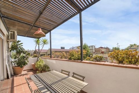 Huoneisto myytävänä Barcelona, Espanja, 2 makuuhuonetta, No. 141091 - kuva 4