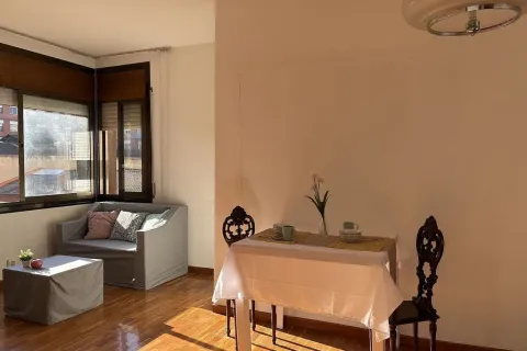 Apartamento en venta en Barcelona, España 3 dormitorios, 80 m2 No. 141090 - foto 5