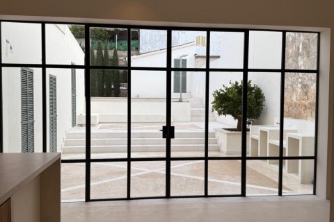 Casa adosada en venta en Felanitx, Mallorca, España 3 dormitorios, 303 m2 No. 156061 - foto 6