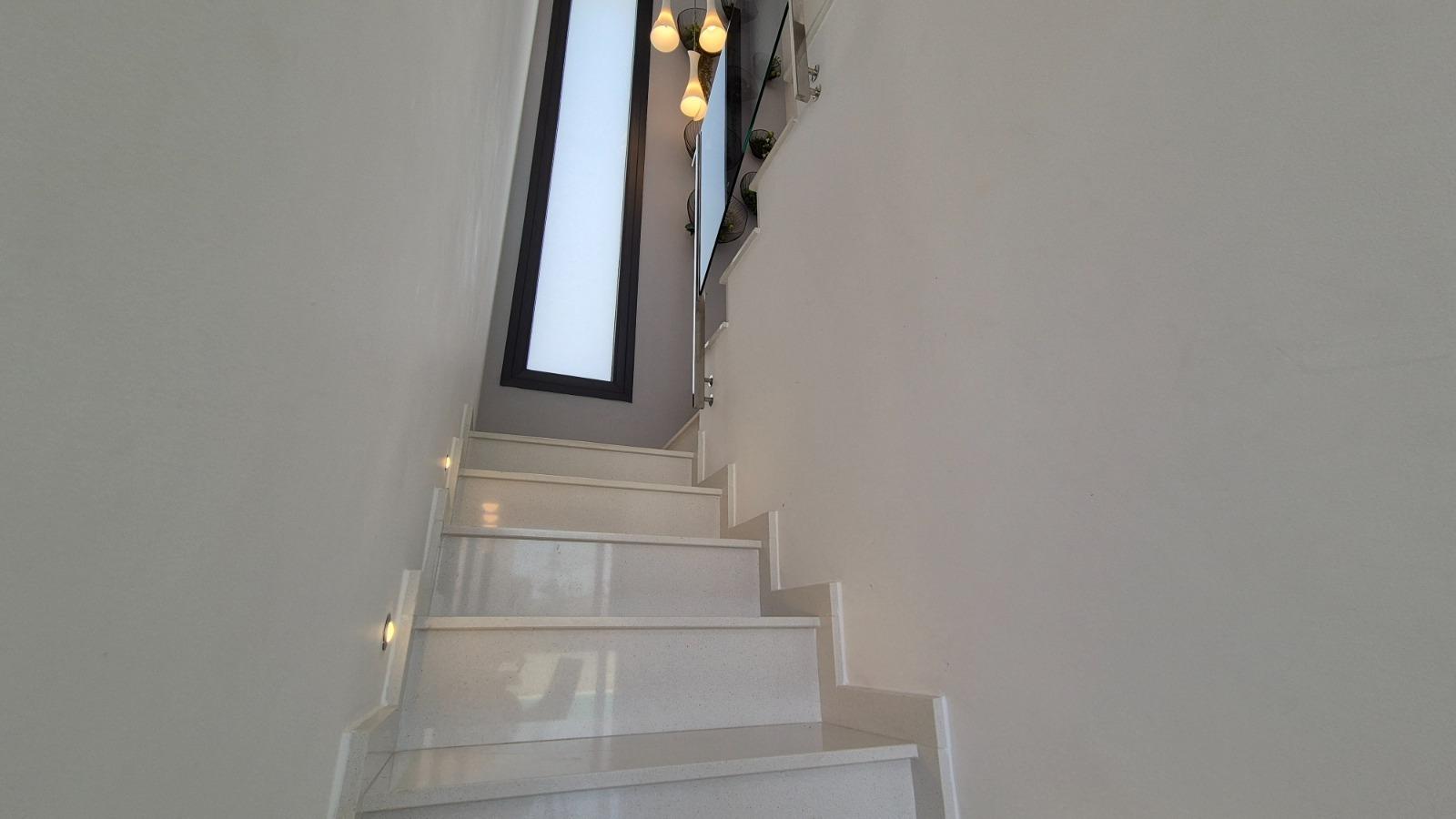 Villa a Torrevieja, Alicante, Spagna 4 camere da letto, 205 mq. N° 164674