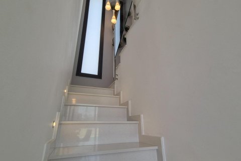 Villa for sale in Torrevieja, Alicante, Spain 4 bedrooms, 205 sq.m. No. 164674 - photo 21