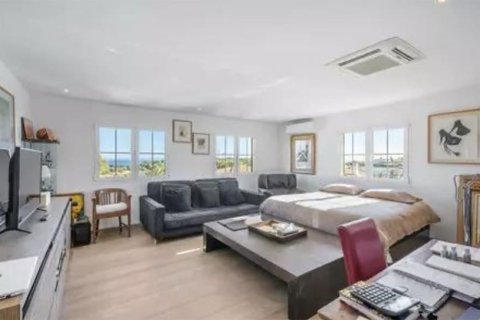 Villa till salu i Mallorca, Spanien 4 sovrum, 411 kvm. Nr. 147789 - foto 21