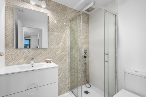 Продажа квартиры в Сан-Мигель-де-Салинас, Аликанте, Испания 2 спальни, 61м2 №154567 - фото 13