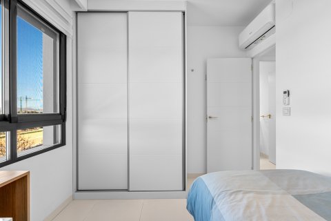 Продажа квартиры в Сан-Мигель-де-Салинас, Аликанте, Испания 2 спальни, 61м2 №154567 - фото 15