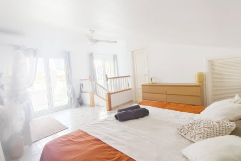 Kaupunkipientalo myytävänä Villamartin, Alicante, Espanja, 3 makuuhuonetta, 101 m2 No. 154569 - kuva 29