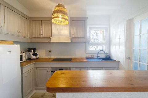 Kaupunkipientalo myytävänä Villamartin, Alicante, Espanja, 3 makuuhuonetta, 101 m2 No. 154569 - kuva 9