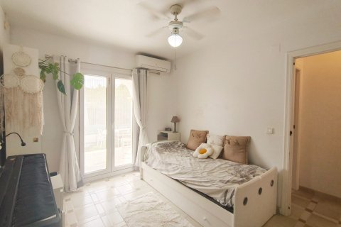 Kaupunkipientalo myytävänä Villamartin, Alicante, Espanja, 3 makuuhuonetta, 101 m2 No. 154569 - kuva 19