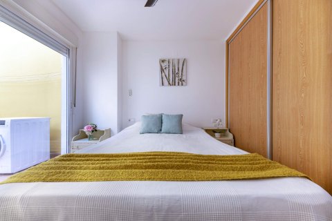 Huoneisto myytävänä Alicante, Espanja, 2 makuuhuonetta, 61 m2 No. 154568 - kuva 13