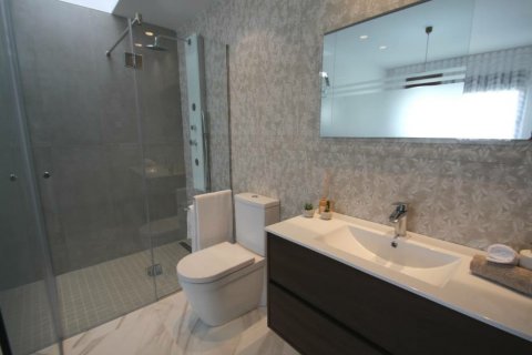 Villa for sale San Miguel de Salinas, Alicante, Spain 4 bedrooms, 197 sq.m. No. 110294 - photo 15