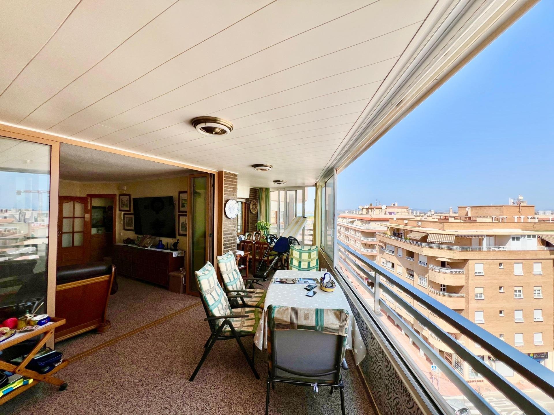 Apartment à La Mata, Alicante, Espagne 3 chambres, 110 m2 No. 195435