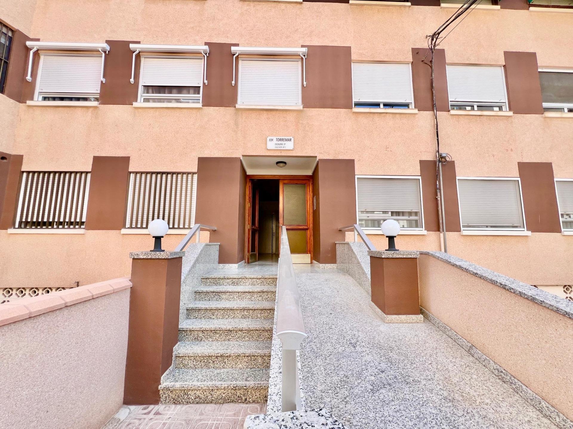 Apartment à La Mata, Alicante, Espagne 3 chambres, 110 m2 No. 195435