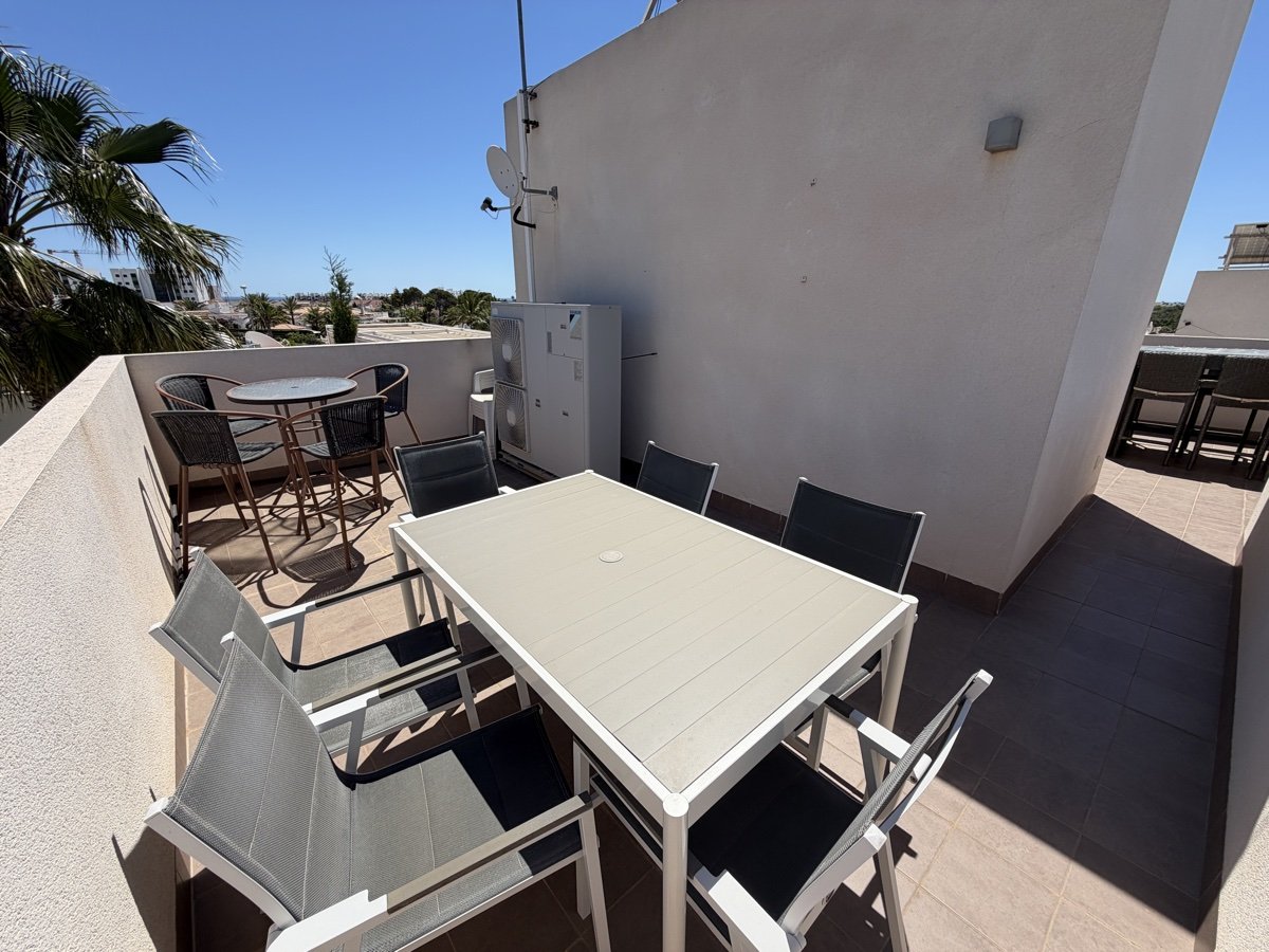 Villa Mil Palmeras, Alicante, Spānijā 4 istabas, 160 m2 Nr. 195439