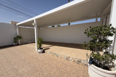 Bungalow à vendre à San Luis, Alicante, Espagne, 3 chambres, 142 m2 No. 195438 - photo 5