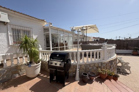 Bungalow à vendre à San Luis, Alicante, Espagne, 3 chambres, 142 m2 No. 195438 - photo 3