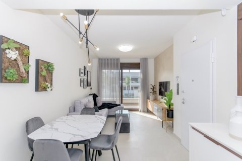 Bungalo pārdošanā Los Balcones, Alicante, Spānijā 2 istabas, 63 m2 Nr. 137626 - attēls 10
